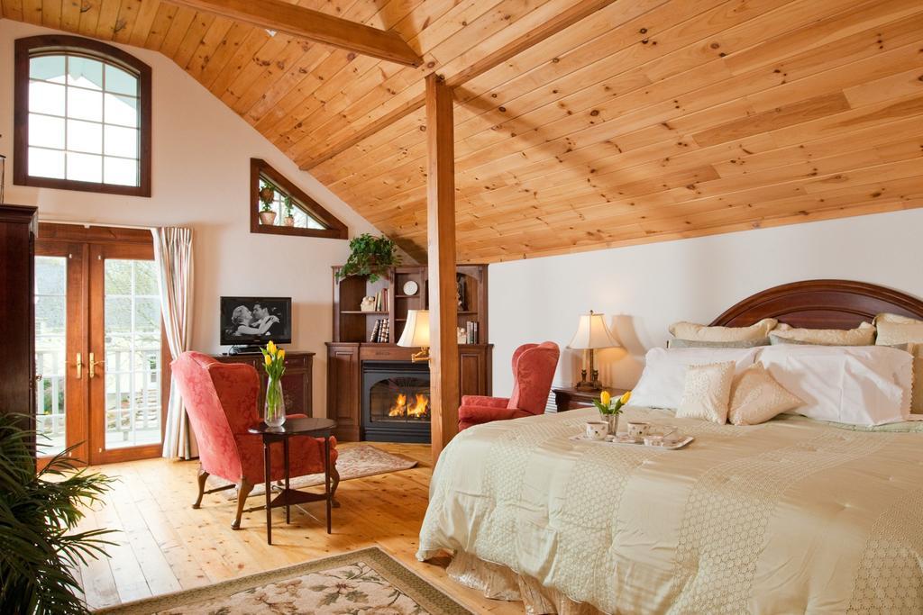 Stonecroft Country Inn Ledyard Center Szoba fotó
